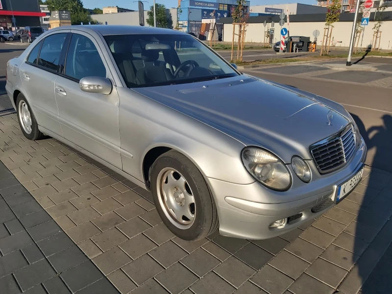 Mercedes-Benz 220 E220, снимка 4 - Автомобили и джипове - 51358947
