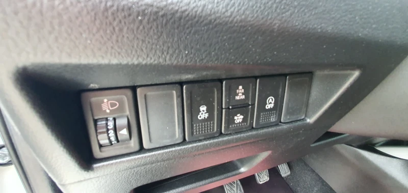 Suzuki Baleno 1.2i Mild Hybrid Face Lift, снимка 12 - Автомобили и джипове - 51496399