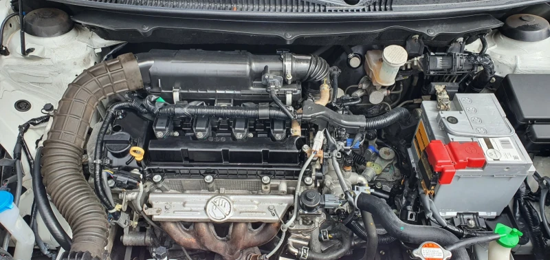 Suzuki Baleno 1.2i Mild Hybrid Face Lift, снимка 16 - Автомобили и джипове - 51496399