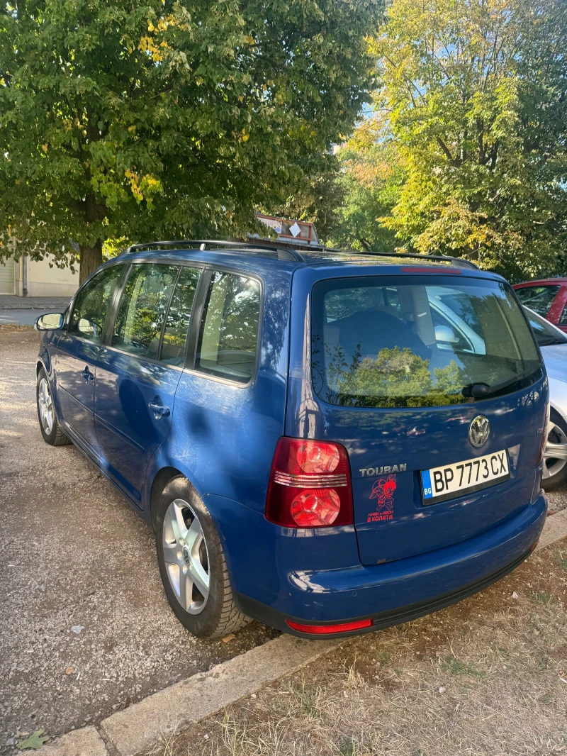 VW Touran, снимка 3 - Автомобили и джипове - 51752803