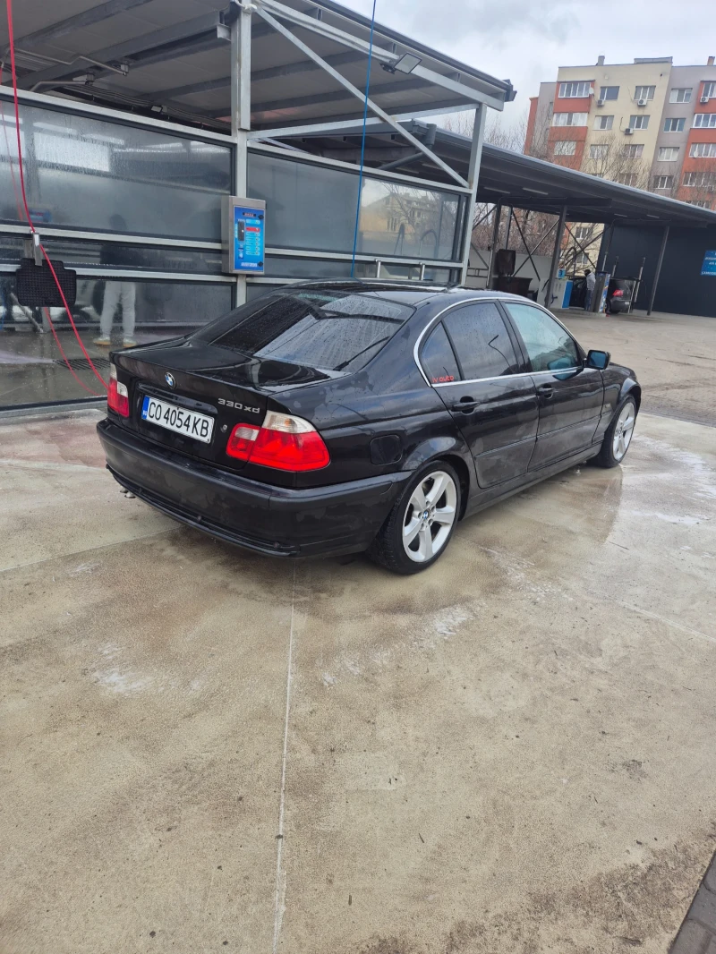BMW 330, снимка 6 - Автомобили и джипове - 53214288