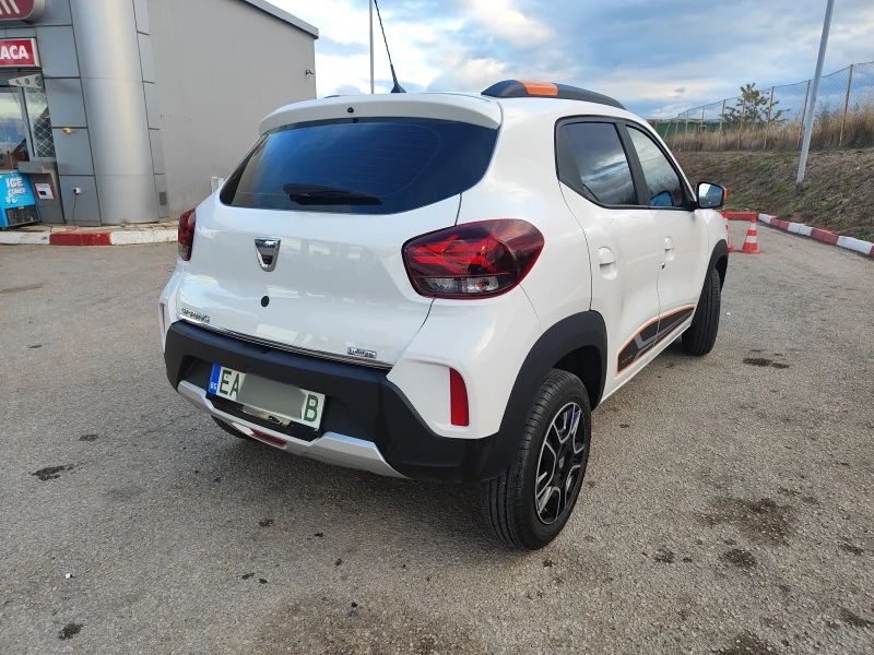 Dacia Spring, снимка 3 - Автомобили и джипове - 53280152