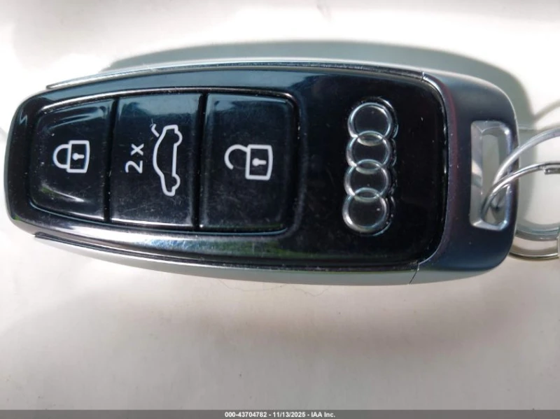 Audi E-Tron Sportback Premium Plus S Line Quattro, снимка 11 - Автомобили и джипове - 53361359