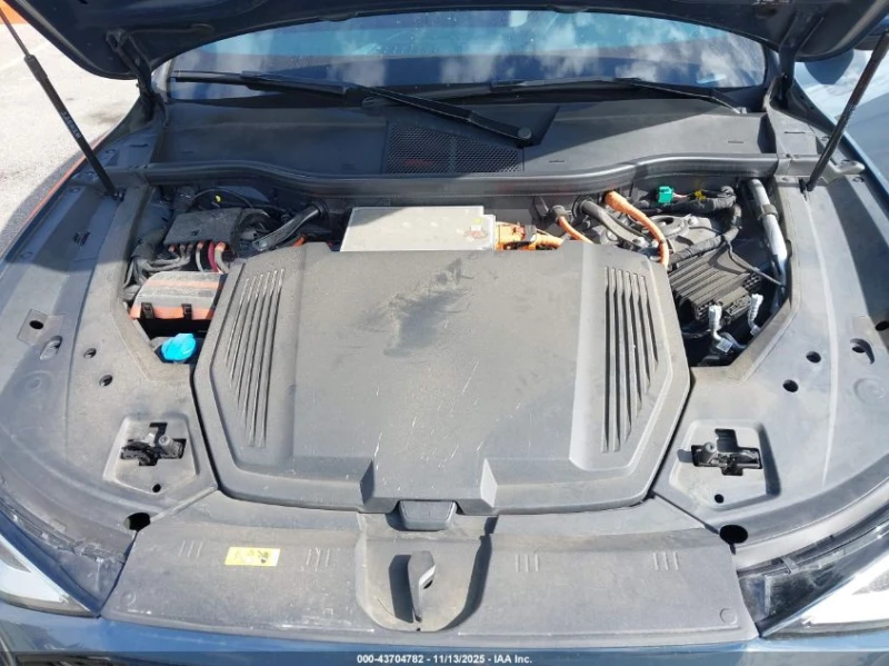 Audi E-Tron Sportback Premium Plus S Line Quattro, снимка 10 - Автомобили и джипове - 53361359