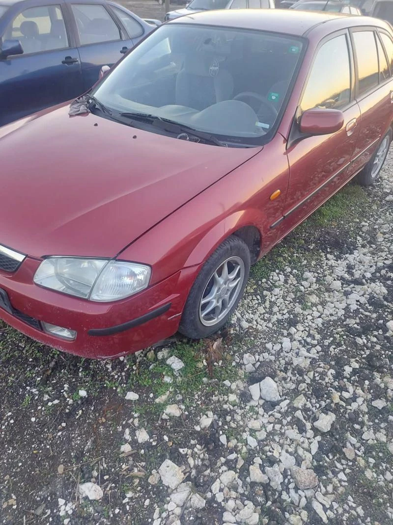 Mazda 323 2.0 , снимка 2 - Автомобили и джипове - 35621817