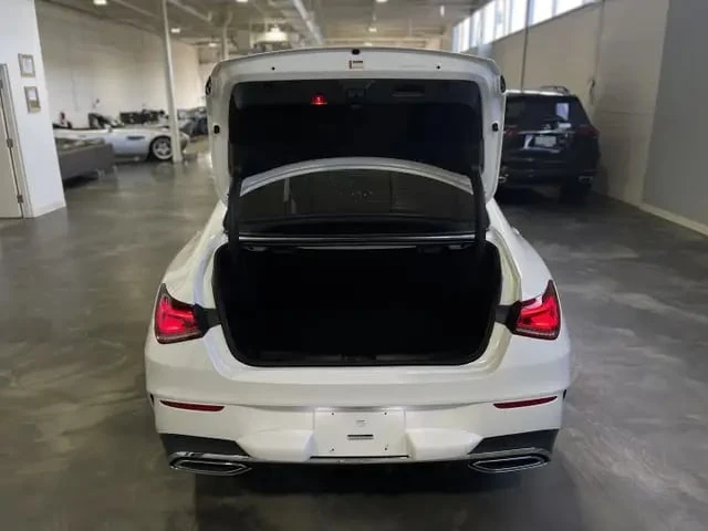 Mercedes-Benz CLA 250 / AMG Package / AWD / Clean CARFAX / - изображение 7