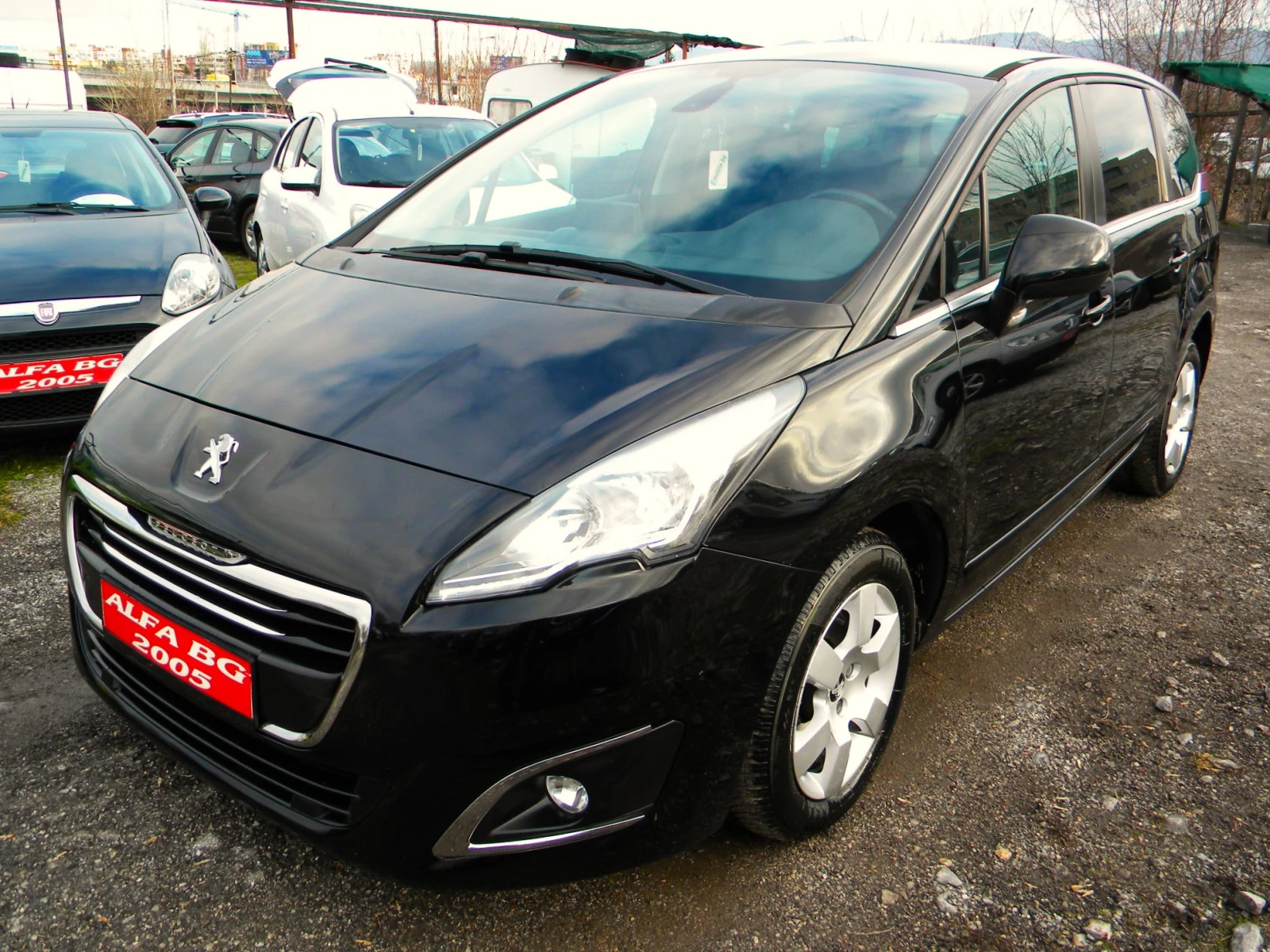 Peugeot 5008 EURO6B* FACE LIF* 1.6ecoHDI-6ck-7м* -NAVI-КАТО НОВ, снимка 1