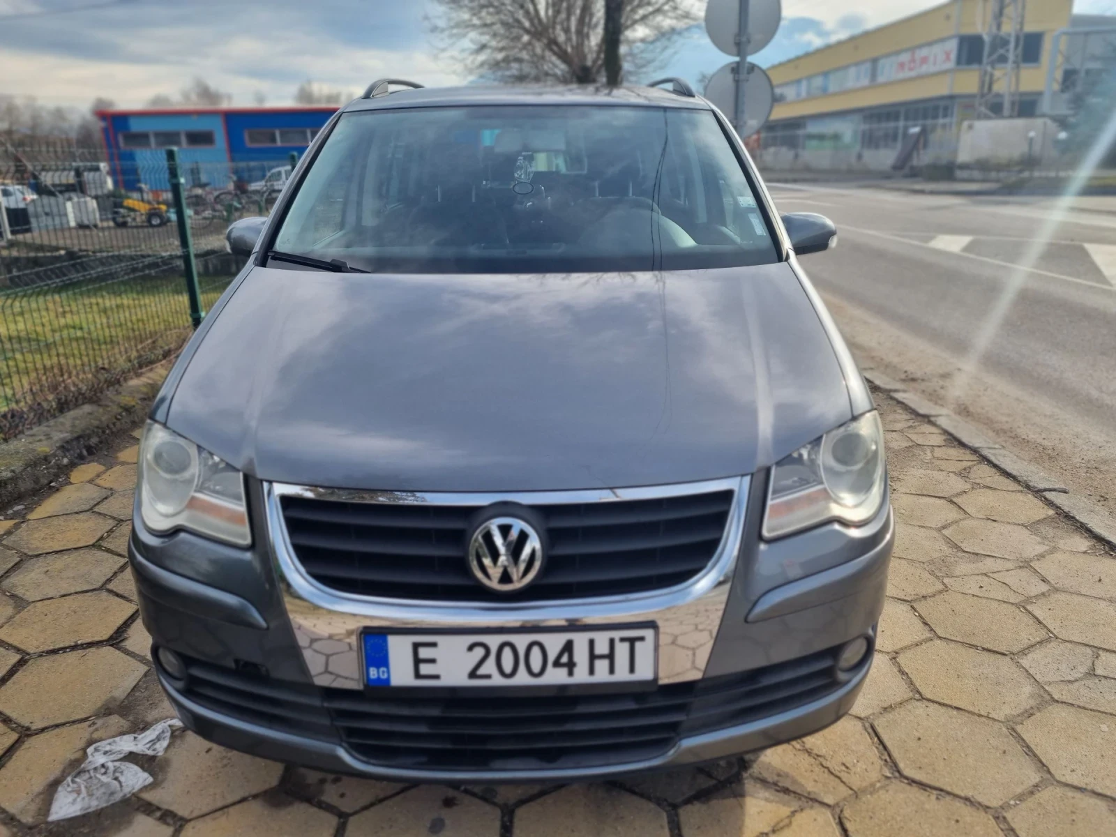 VW Touran DSG- 7местен, снимка 1