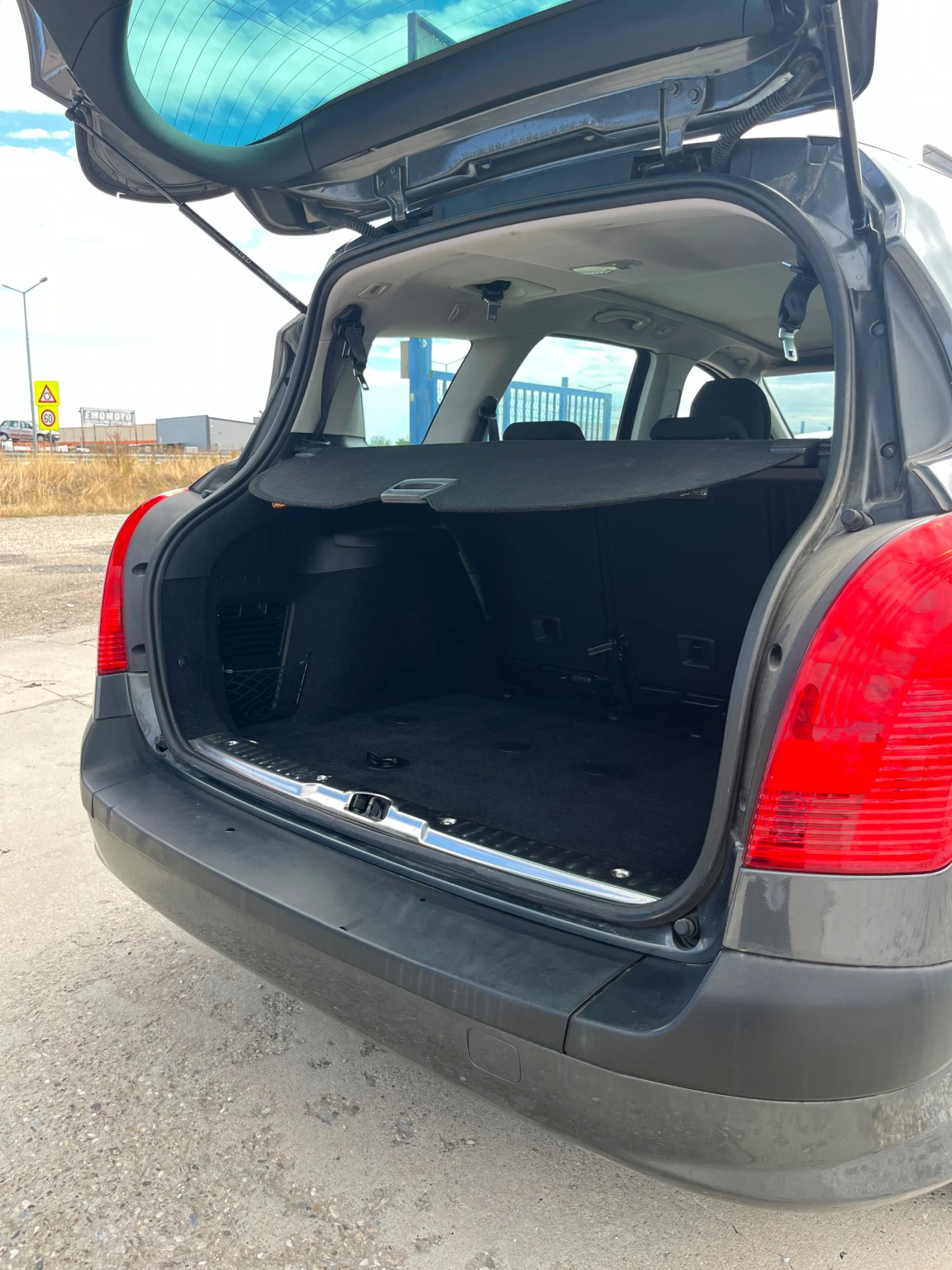 Peugeot 308 1.6 HDi | Mobile.bg — изображение 13