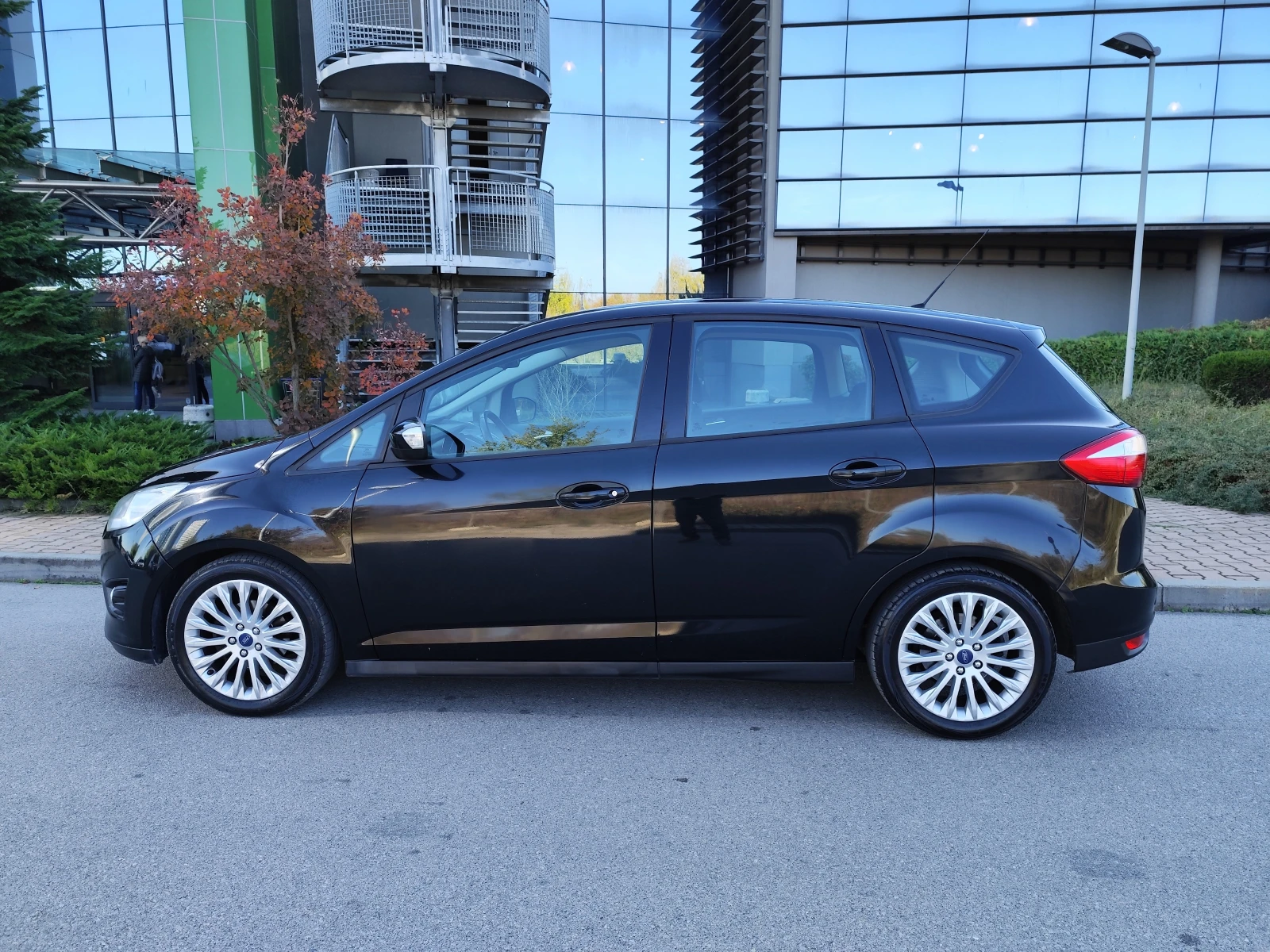 Ford C-max 1.6 TDi, 116к.с. Титаниум - изображение 5