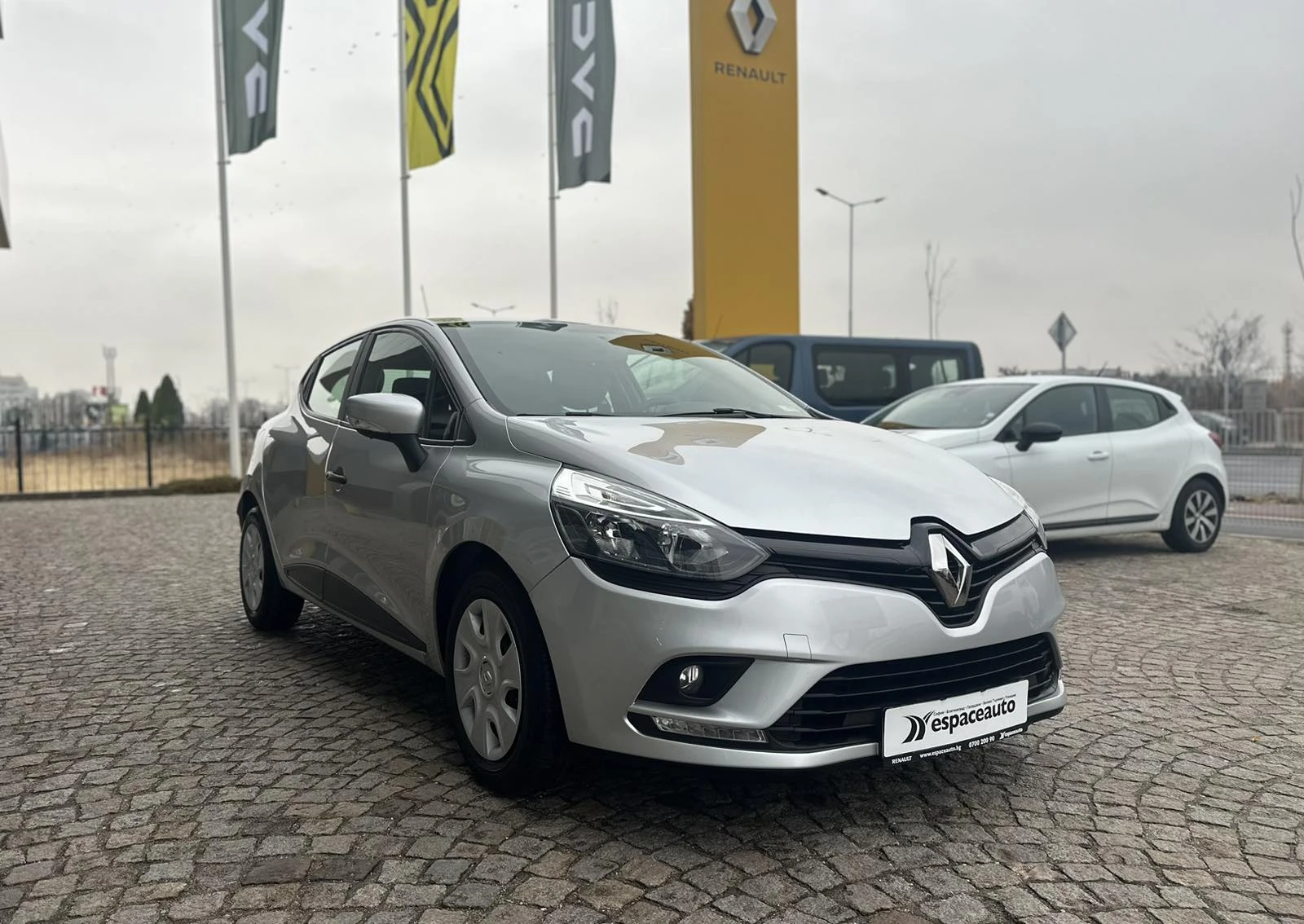 Renault Clio 0.9 TCe 75к.с. - изображение 3