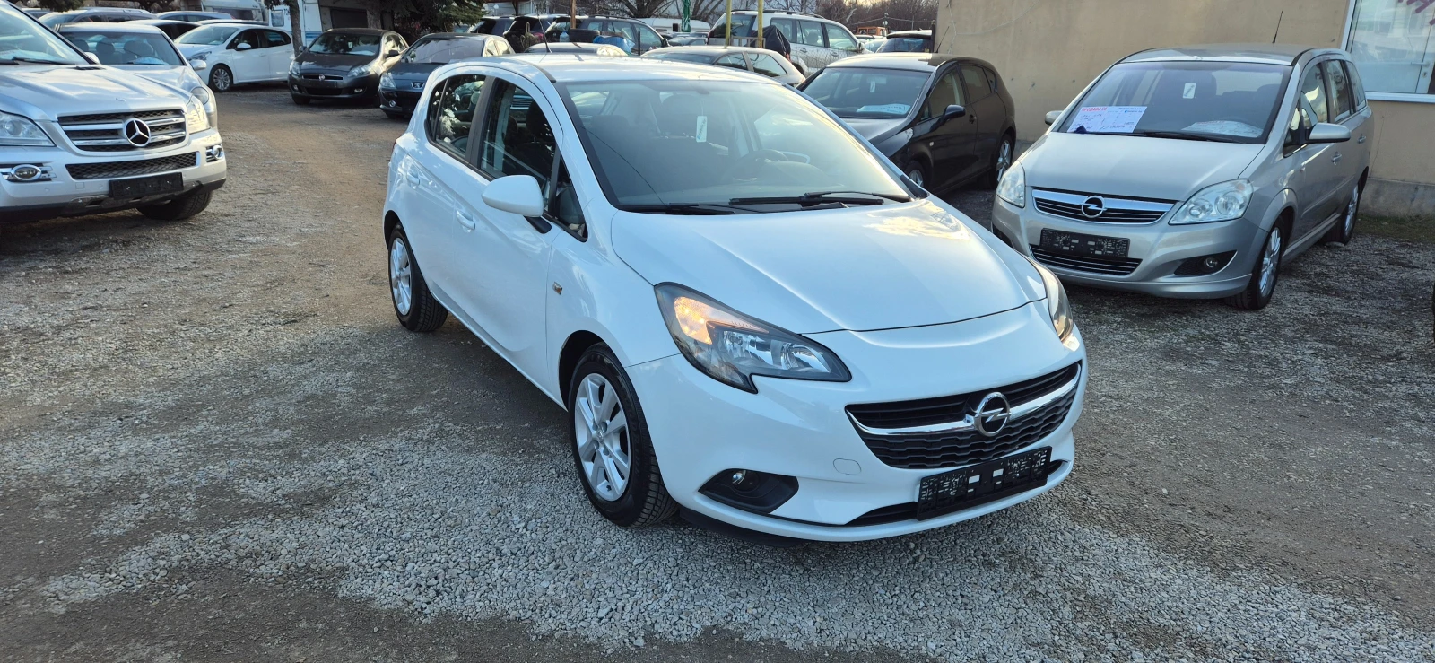 Opel Corsa 1.4i GPL 109000км - изображение 3