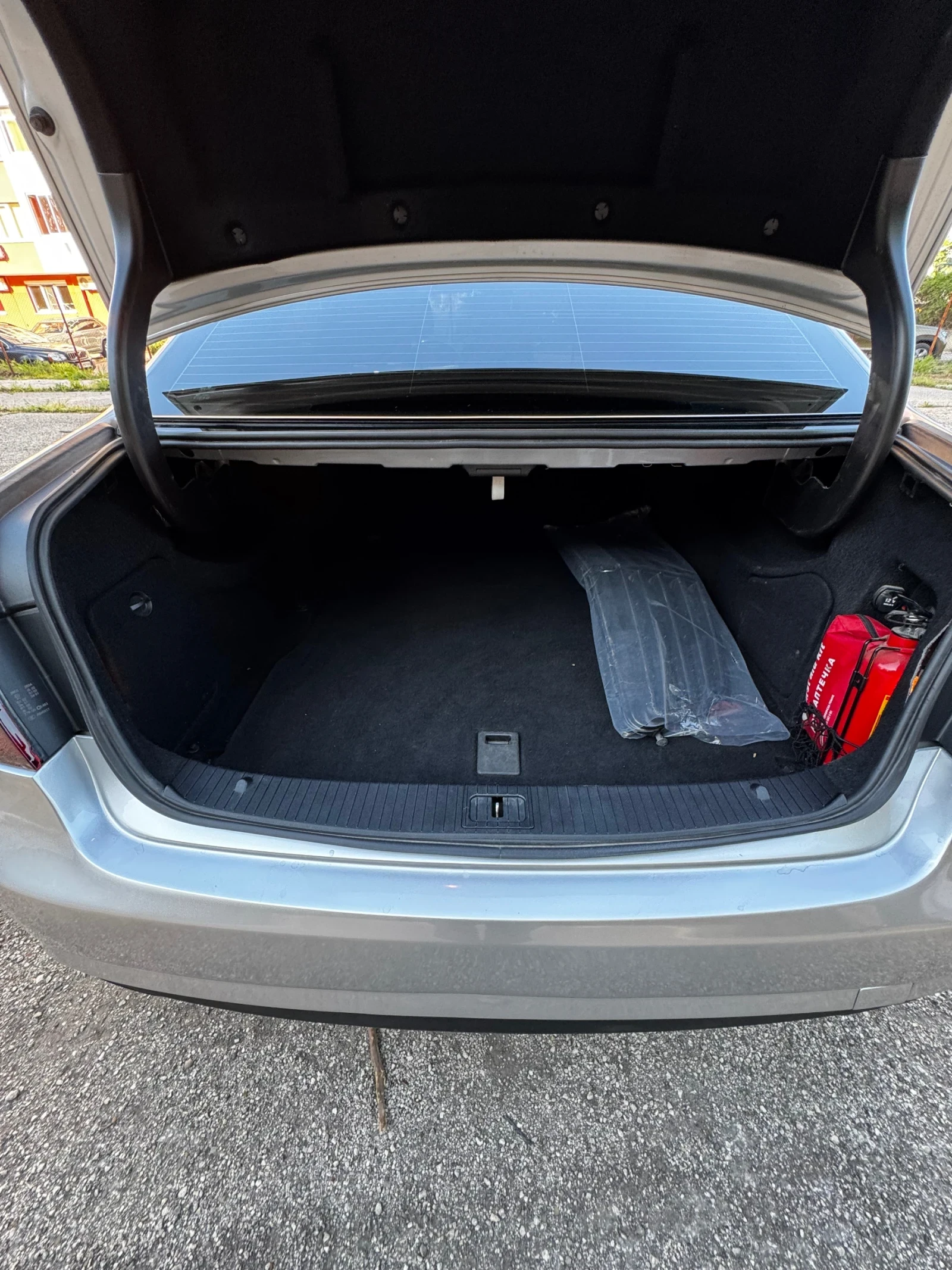 Mercedes-Benz E 350 W212 4MATIC Sportpacket - изображение 9