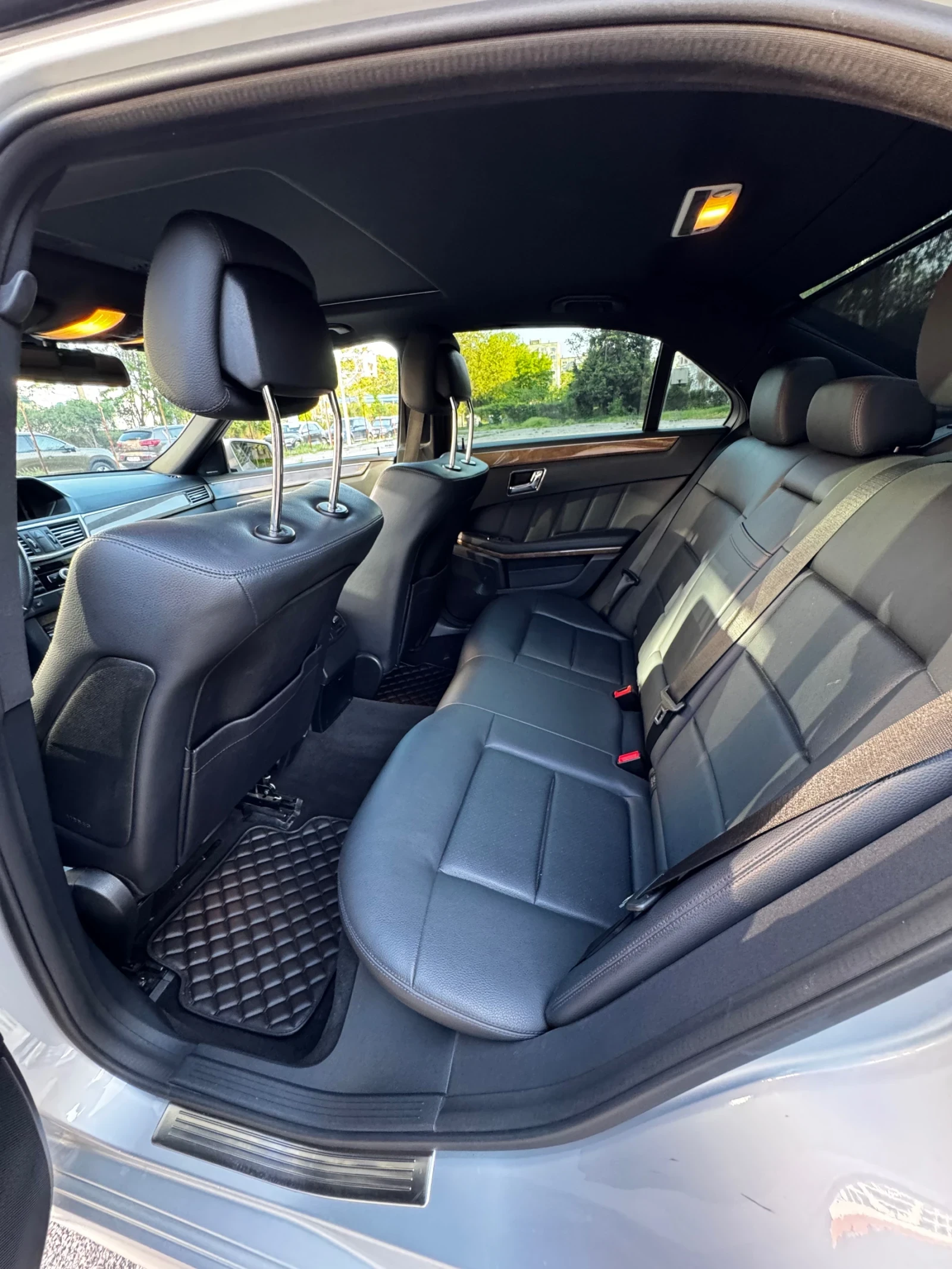 Mercedes-Benz E 350 W212 4MATIC Sportpacket | Mobile.bg — изображение 14