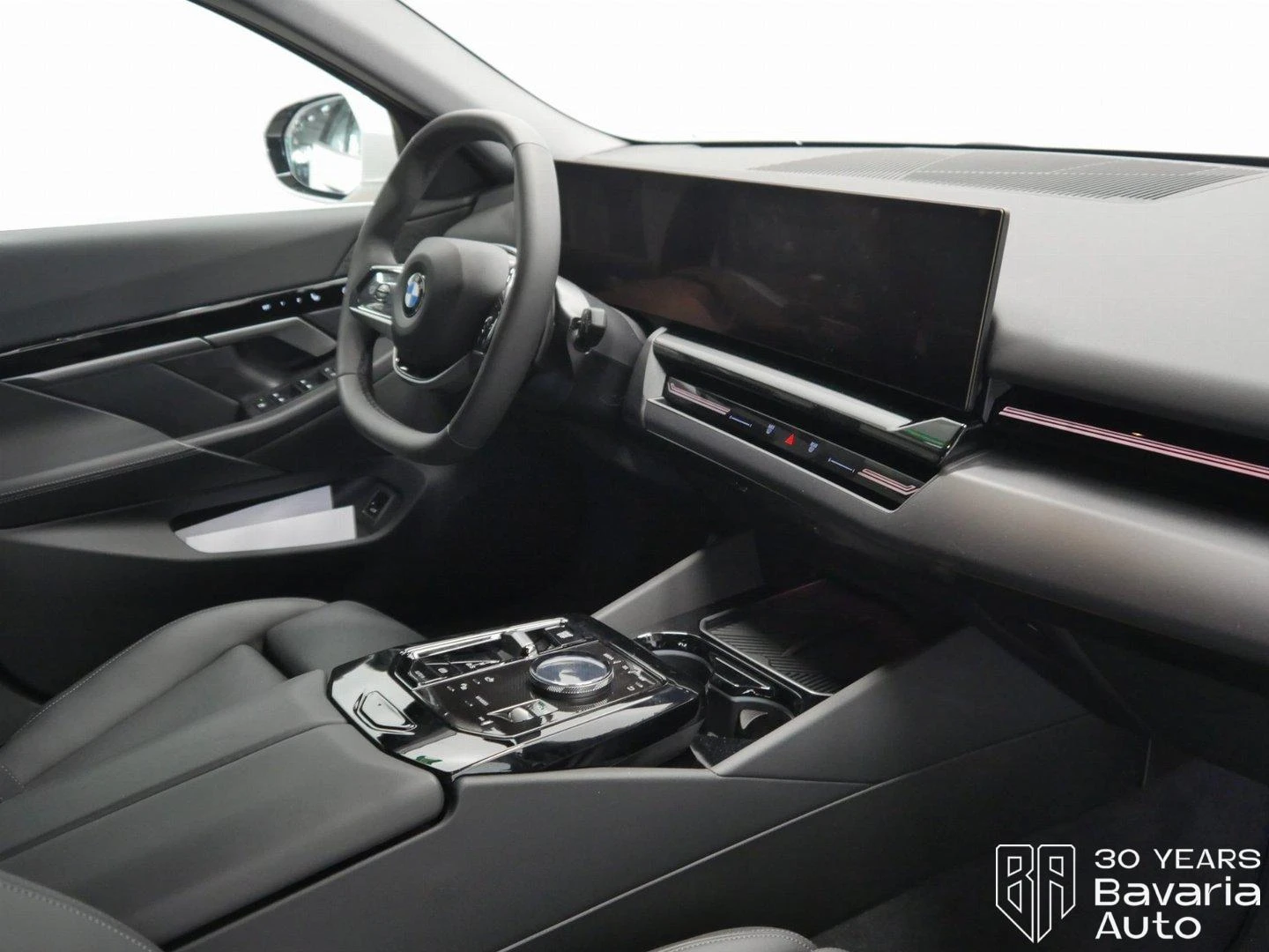 BMW 520 d Touring Steptronic - изображение 7