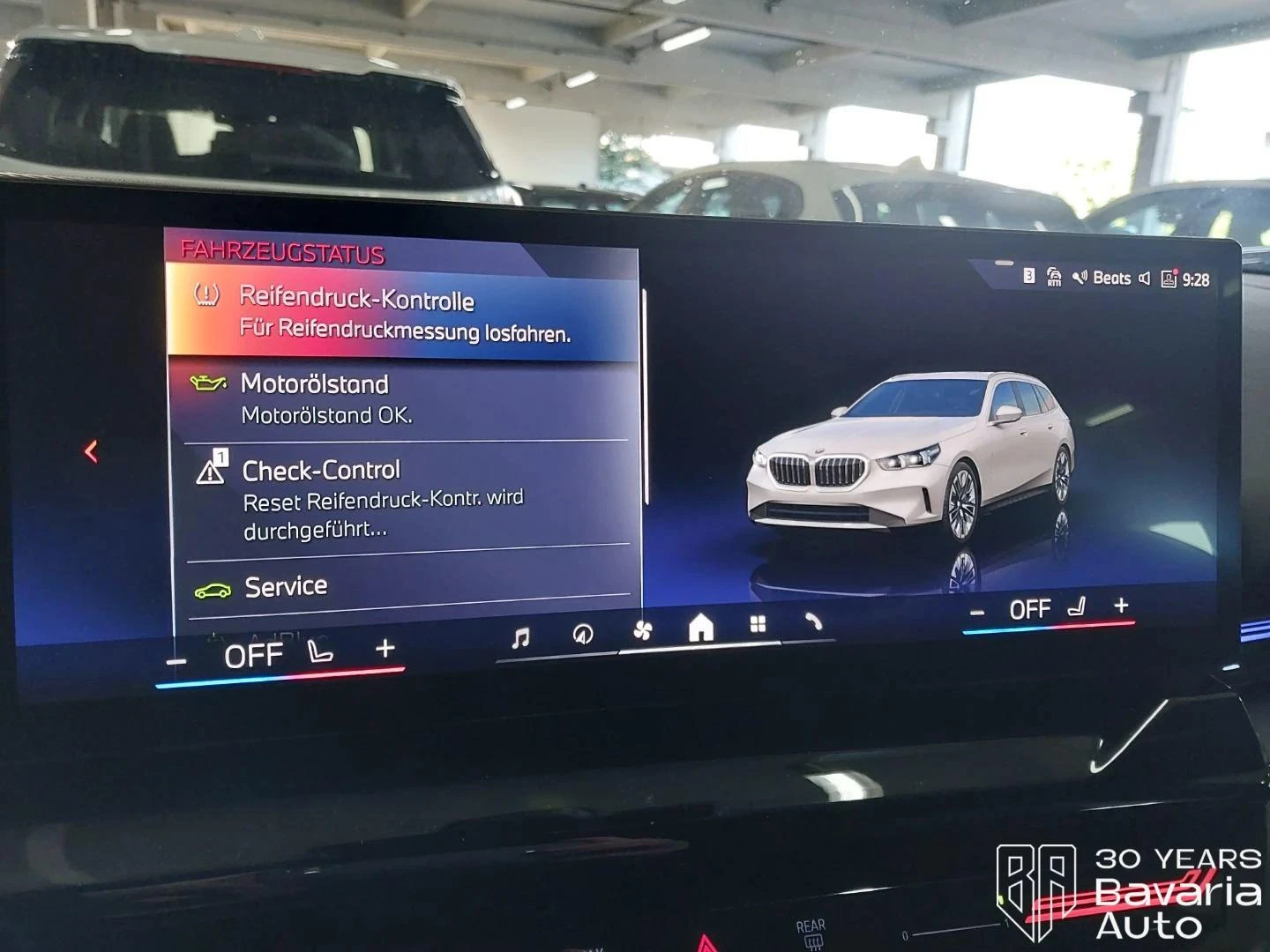 BMW 520 d Touring Steptronic - изображение 10