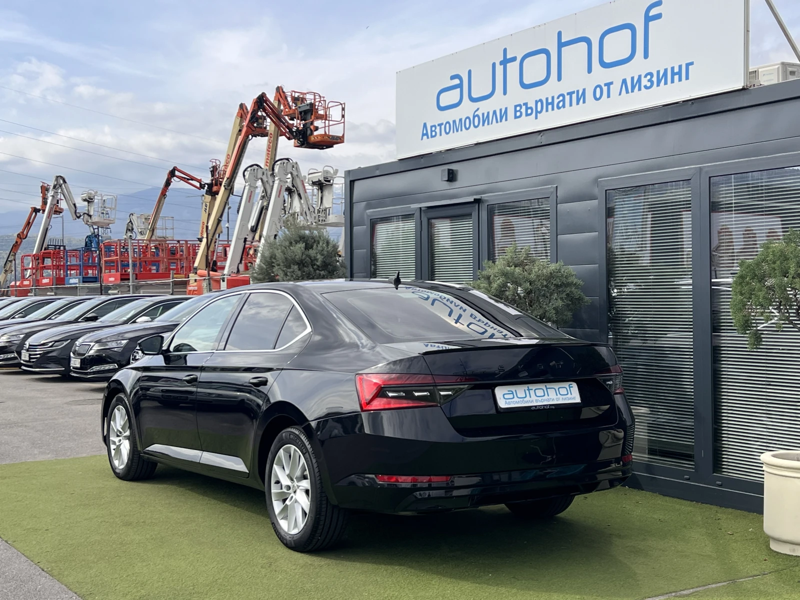 Skoda Superb STYLE/2.0TDI/150K.C./7AT - изображение 3