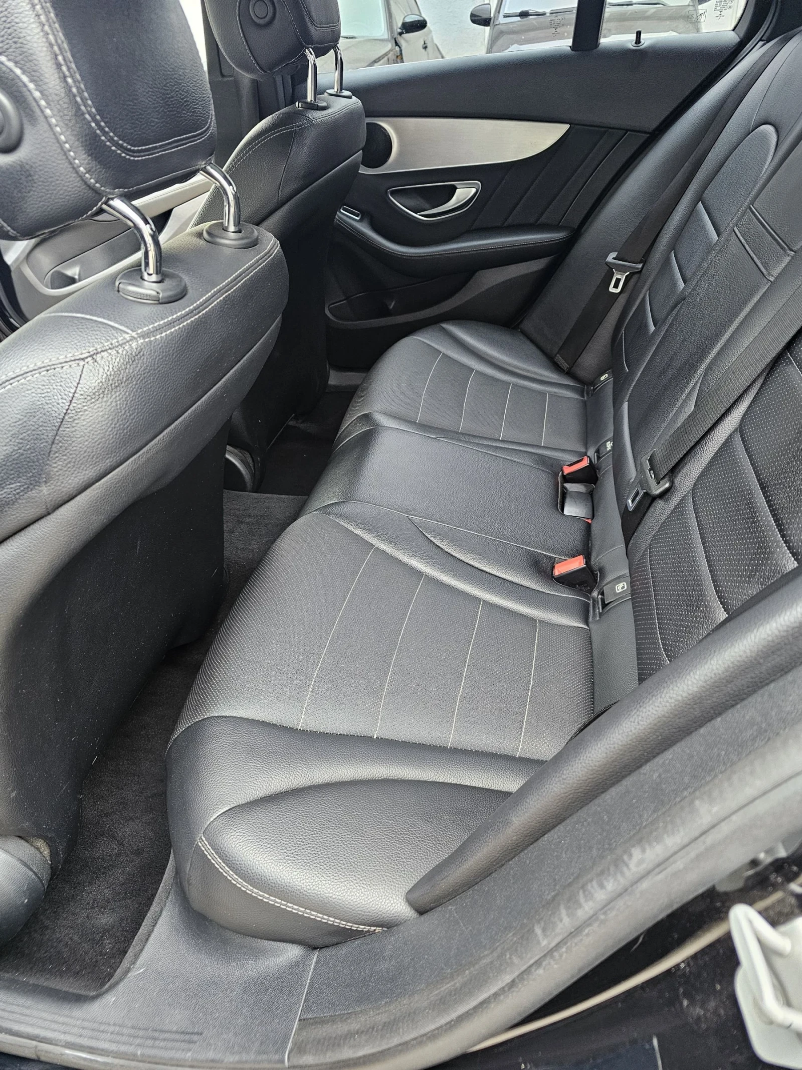 Mercedes-Benz C 220  - изображение 9