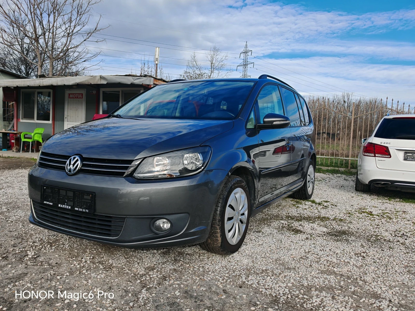 VW Touran 1.6 TDI, 105 �.�., 6-��������, ����-5� | Mobile.bg � ����������� 1