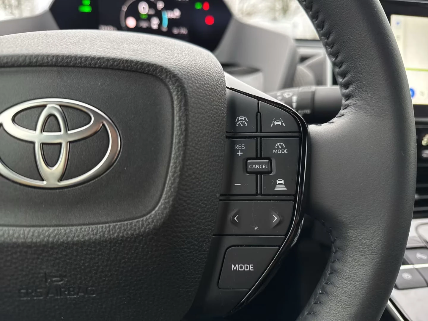 Toyota bZ4X COMFORT/204HP/FWD/CAM/NAVI/LED/CPLAY/693g | Mobile.bg � ����������� 10