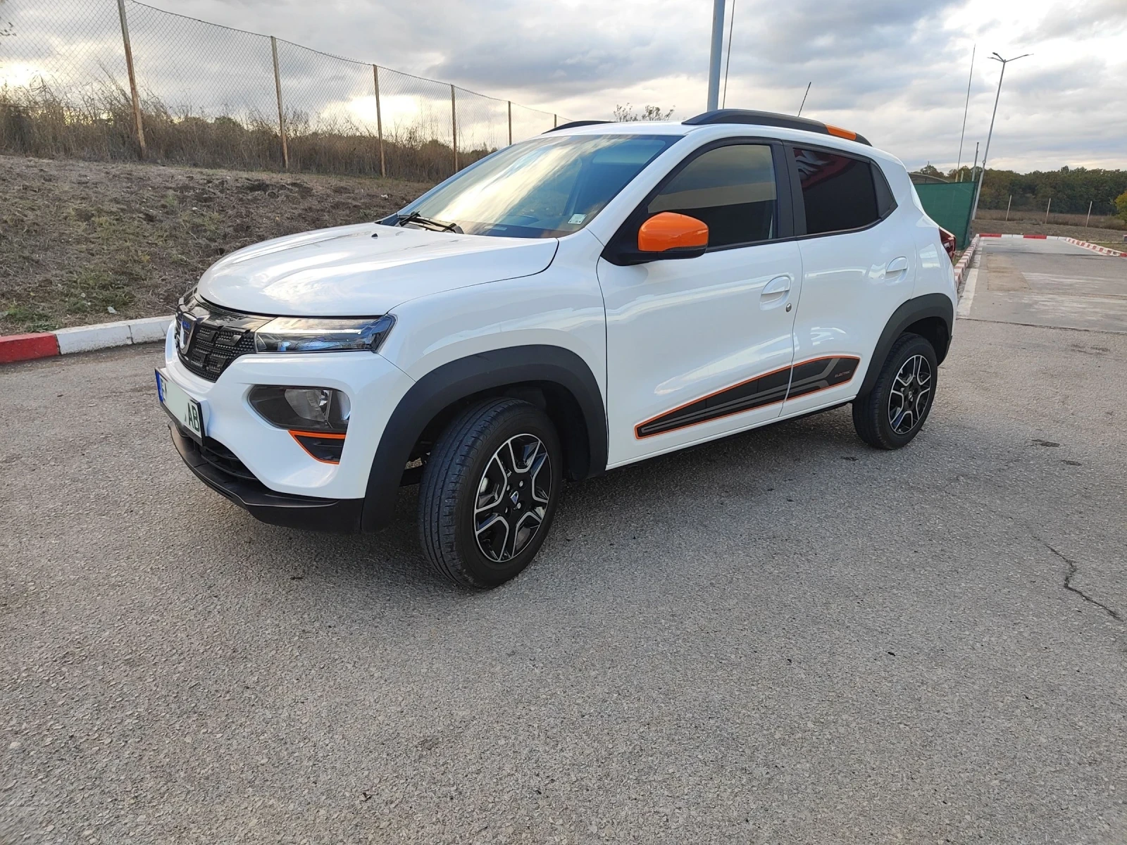 Dacia Spring  - изображение 5