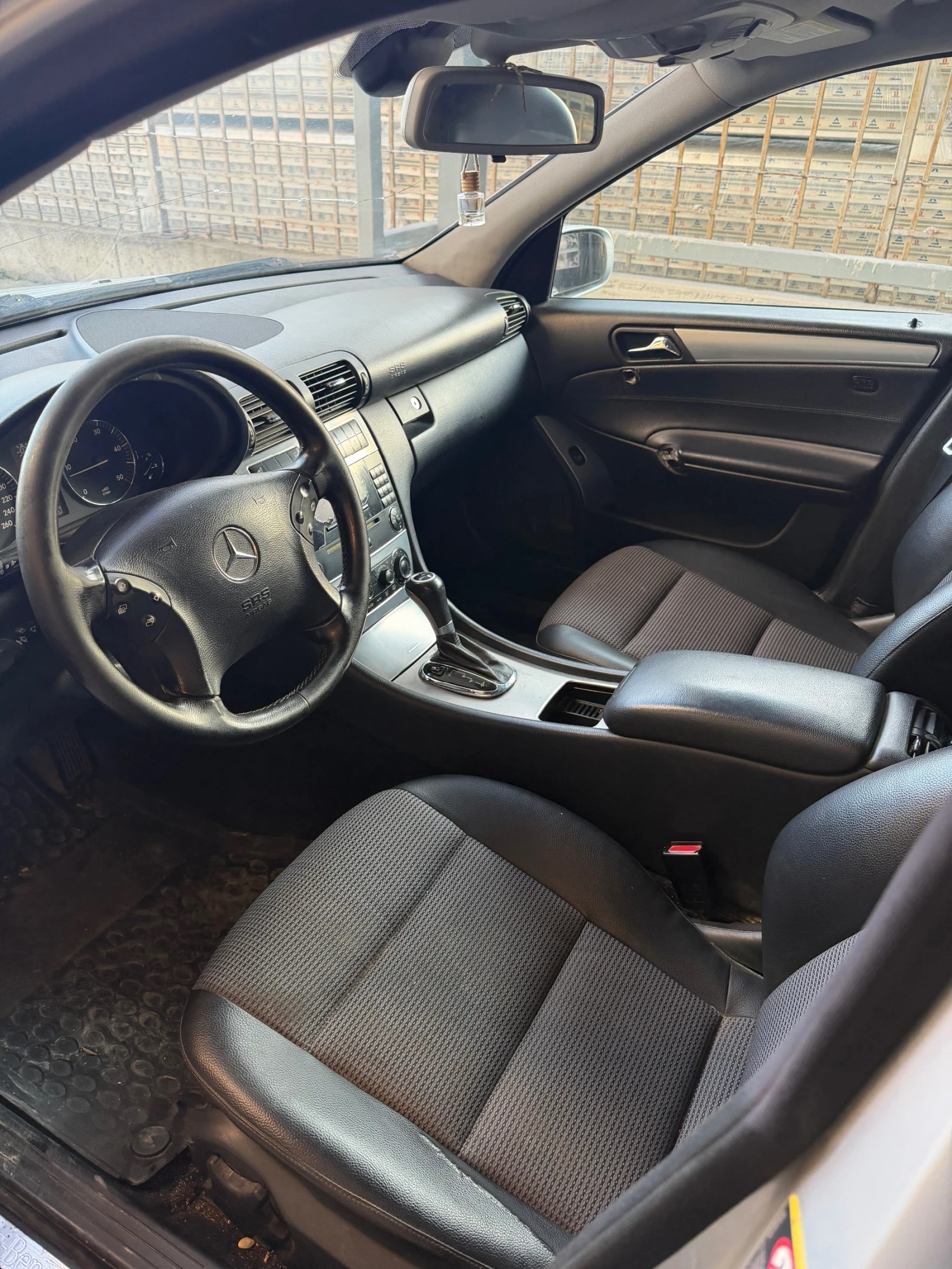 Mercedes-Benz C 220 CDI - W203, снимка 7 - Автомобили и джипове - 53712982