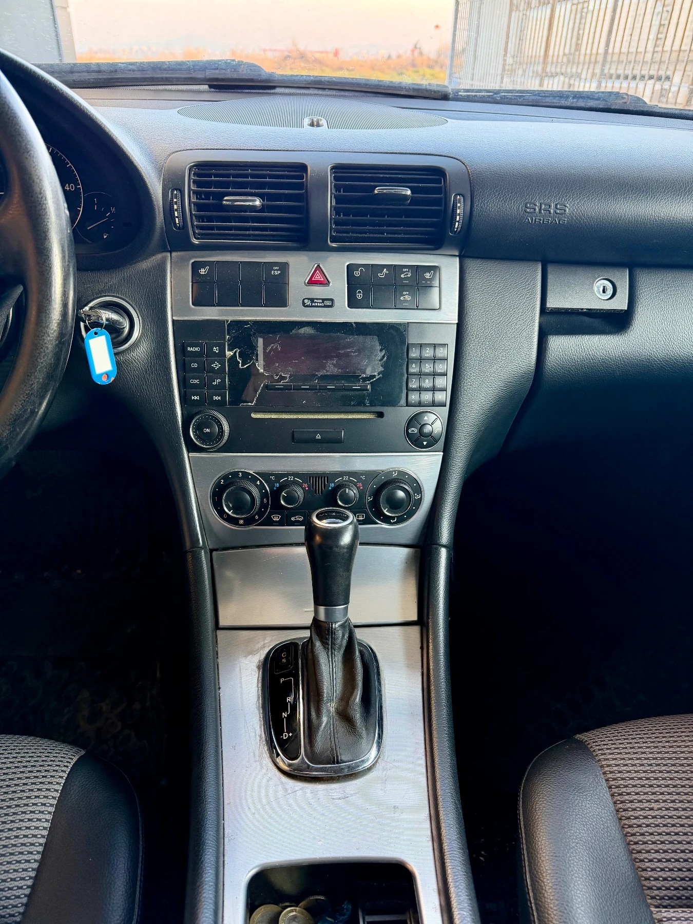 Mercedes-Benz C 220 CDI - W203, снимка 8 - Автомобили и джипове - 53712982