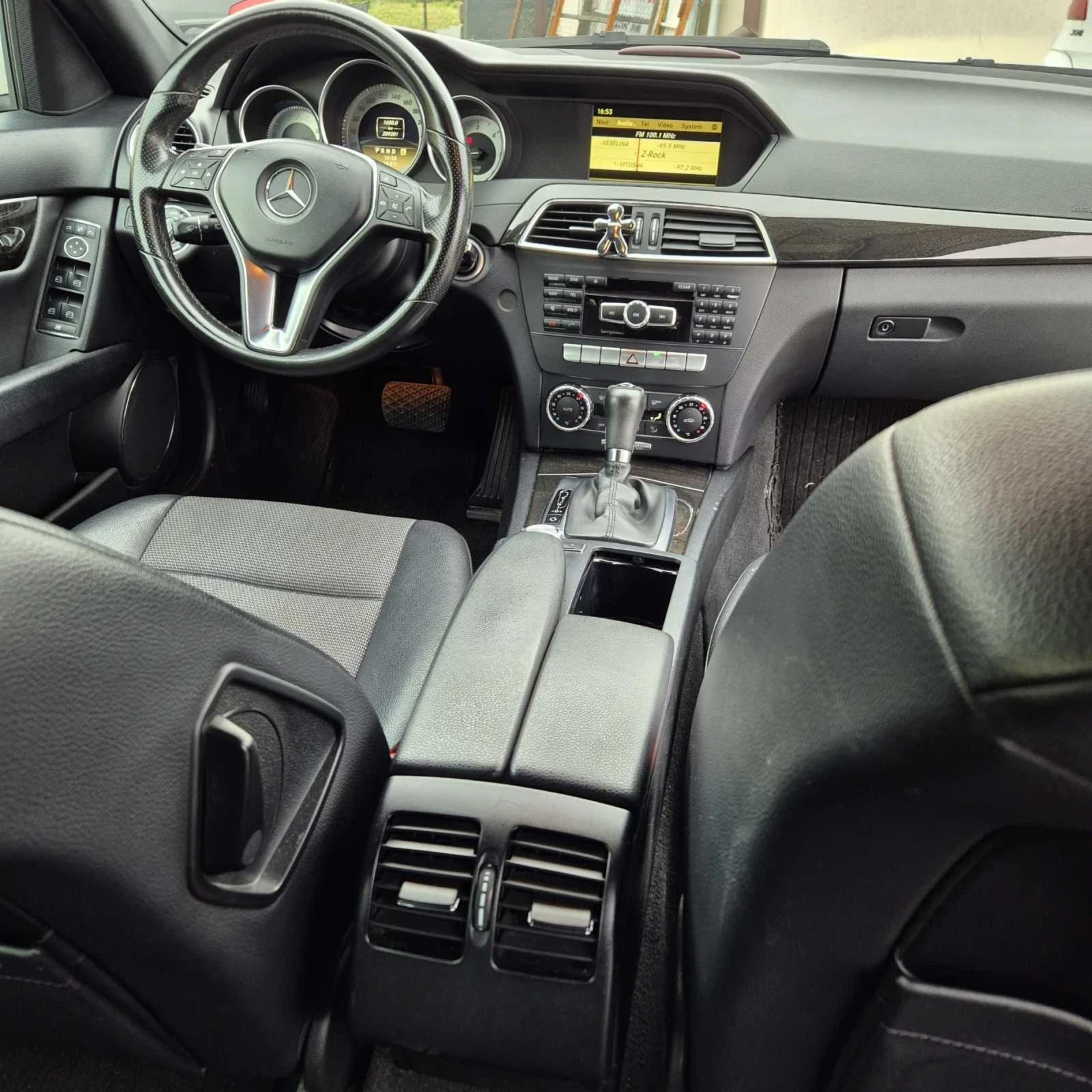 Mercedes-Benz C 220 C 220 CDI, снимка 6 - Автомобили и джипове - 53797914