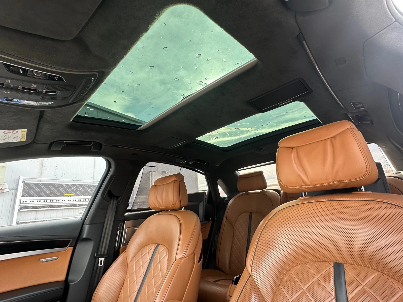 Audi A8 4.2TDI!LONG!FULL!MATRIX!ЕXCLUSIVE!, снимка 6 - Автомобили и джипове - 54037654