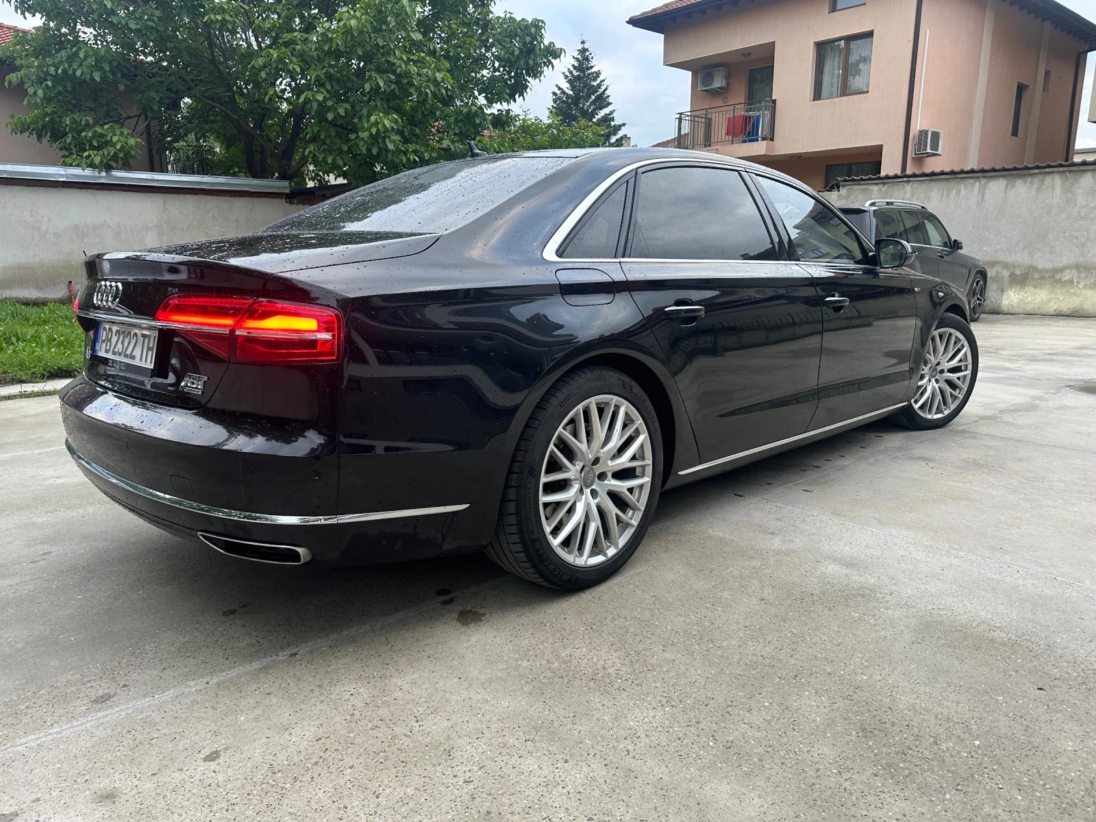 Audi A8 4.2TDI!LONG!FULL!MATRIX!ЕXCLUSIVE!, снимка 4 - Автомобили и джипове - 54037654