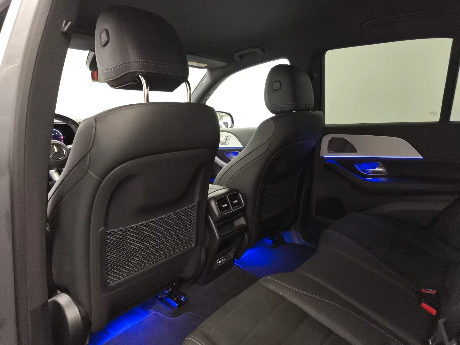 Mercedes-Benz GLE 450 d/ AMG/4-MATIC/FACELIFT/AIRMATIC/BURM/360/MULTIBEA, снимка 10 - Автомобили и джипове - 54065042