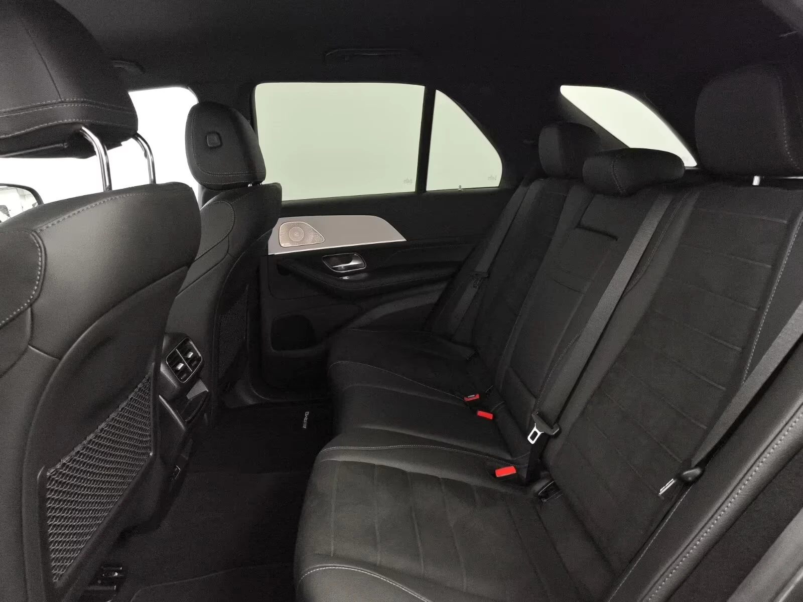 Mercedes-Benz GLE 450 d/ AMG/4-MATIC/FACELIFT/AIRMATIC/BURM/360/MULTIBEA, снимка 11 - Автомобили и джипове - 54065042