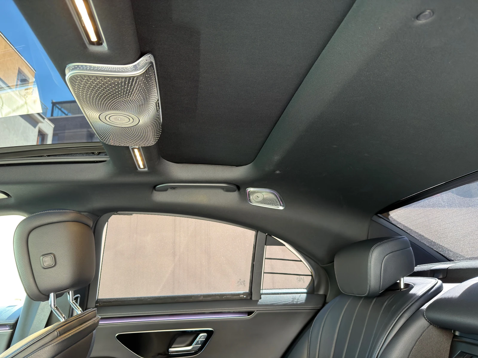 Mercedes-Benz S 350 4MATIC-AMG S63-BURMESTER 3D-PANO-CAM360-DIST, снимка 14 - Автомобили и джипове - 54140690