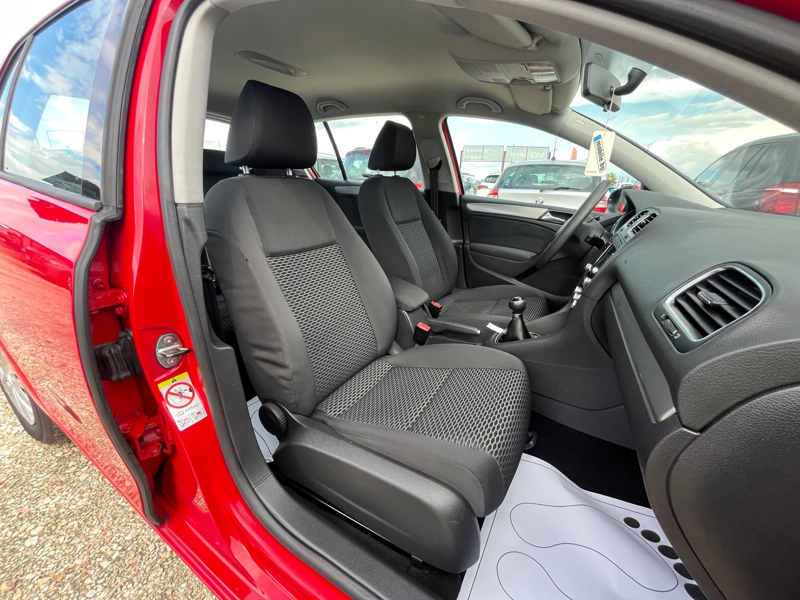 VW Golf 1.6 i, 102�.�., ������ | Mobile.bg � ����������� 12