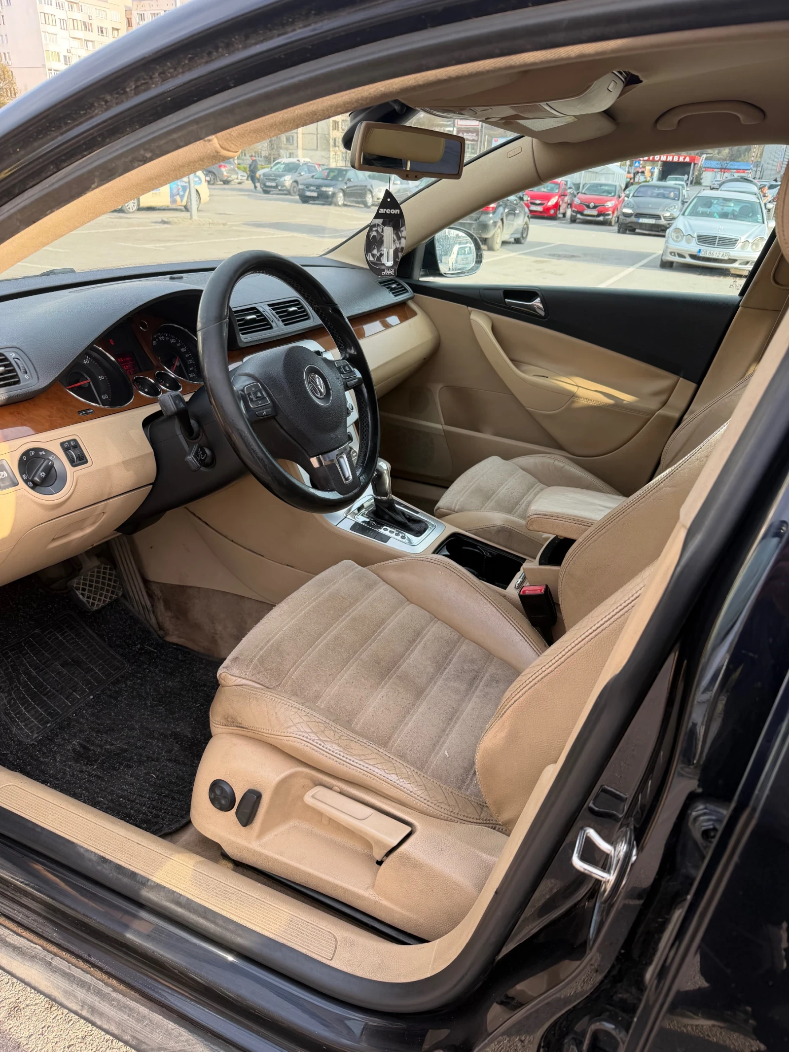 VW Passat, снимка 5 - Автомобили и джипове - 54195811