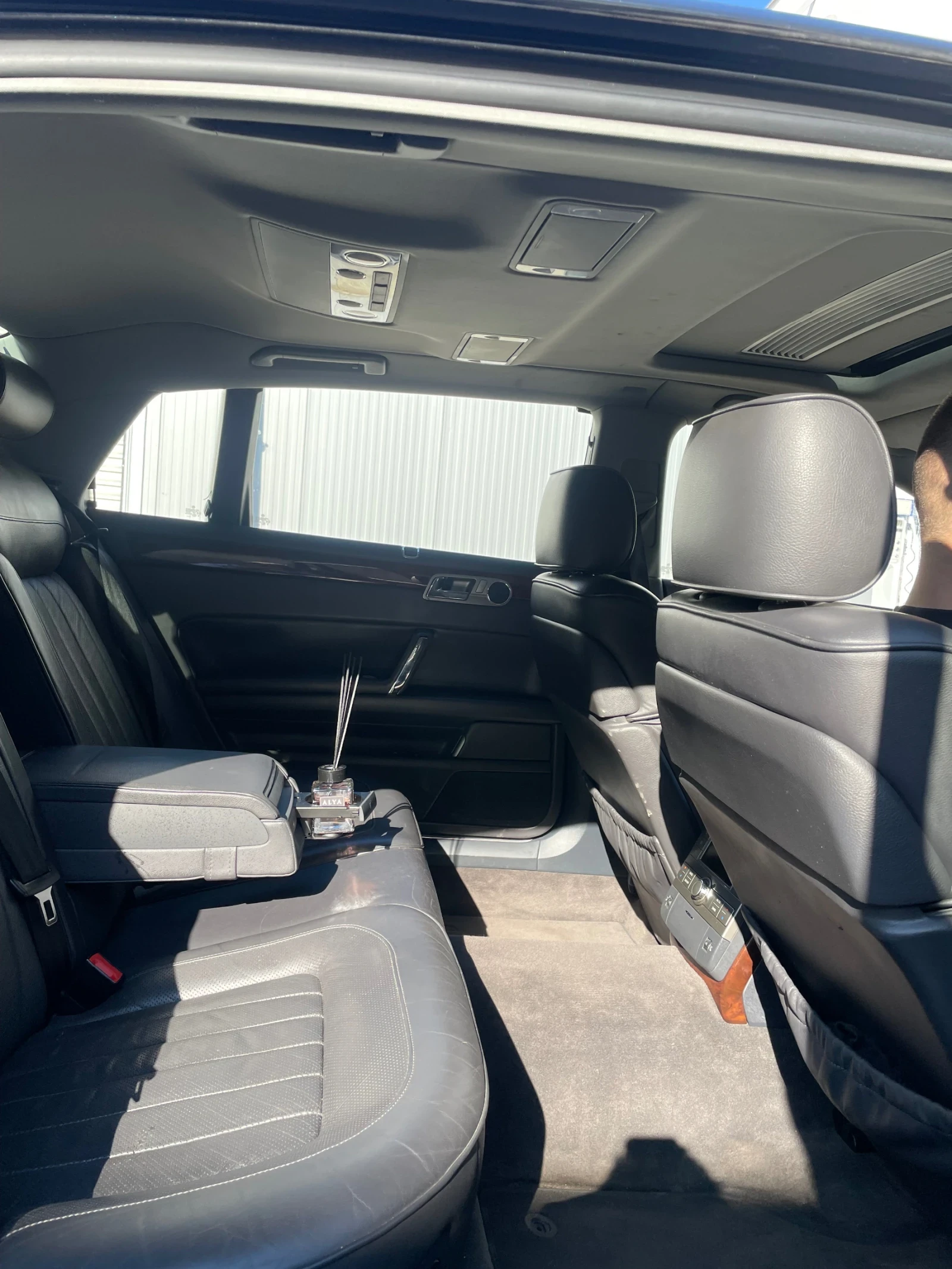 VW Phaeton, снимка 10 - Автомобили и джипове - 54212875