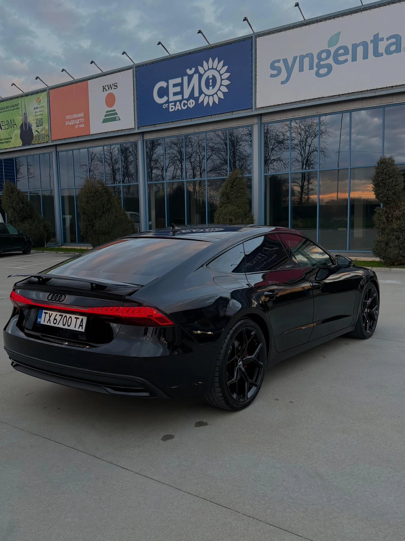 Audi A7 95000км нов внос:Швейцария, снимка 4 - Автомобили и джипове - 54240137