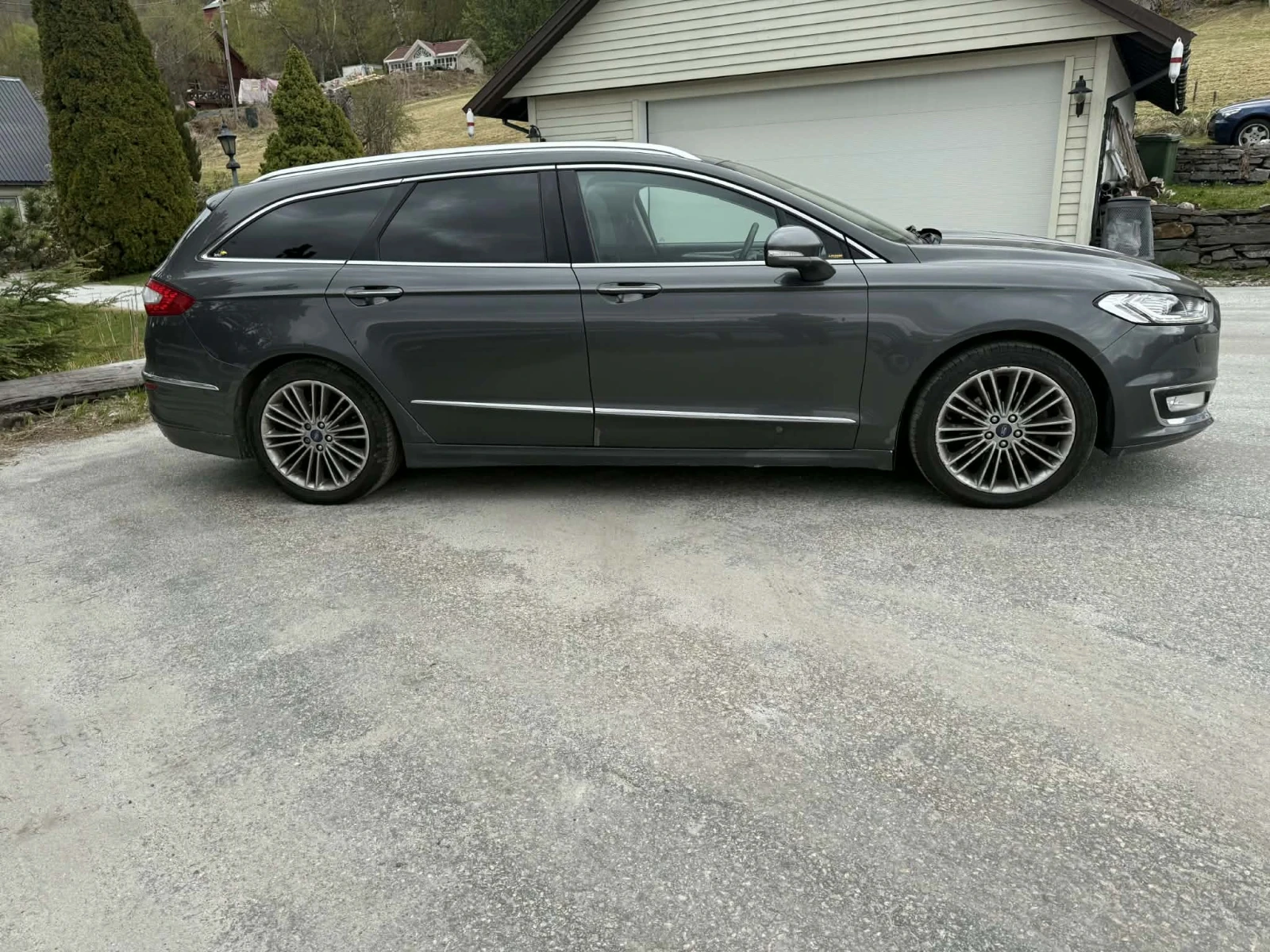 Ford Mondeo 2.0TDCI Vignale Edition, снимка 4 - Автомобили и джипове - 54363011