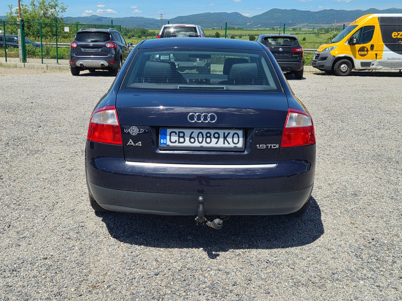 Audi A4 1.9TDI 101кс ОБСЛУЖЕН ВСИЧКО ПЛАТЕНО, снимка 7 - Автомобили и джипове - 54711398