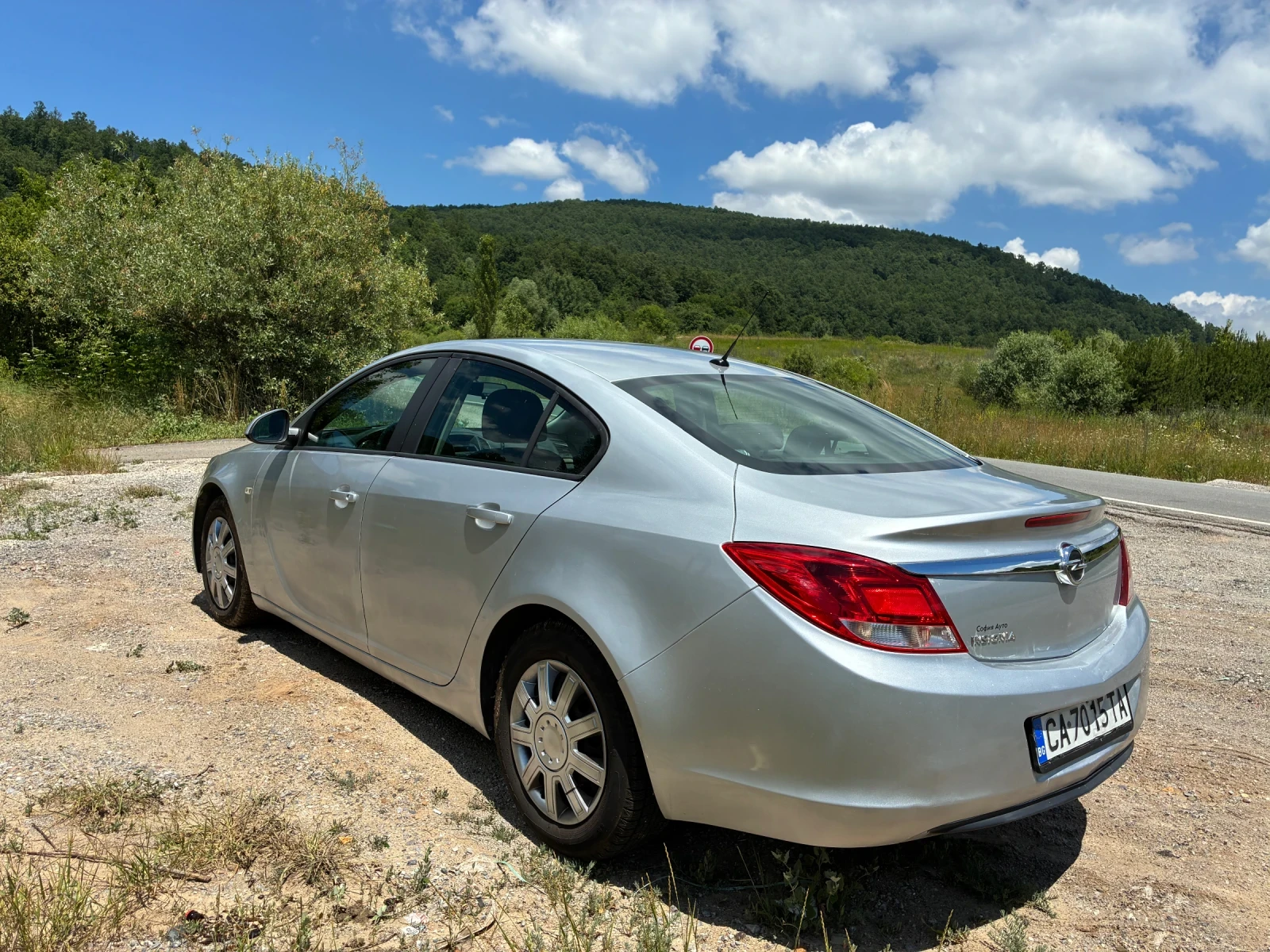 Opel Insignia, снимка 5 - Автомобили и джипове - 55210841