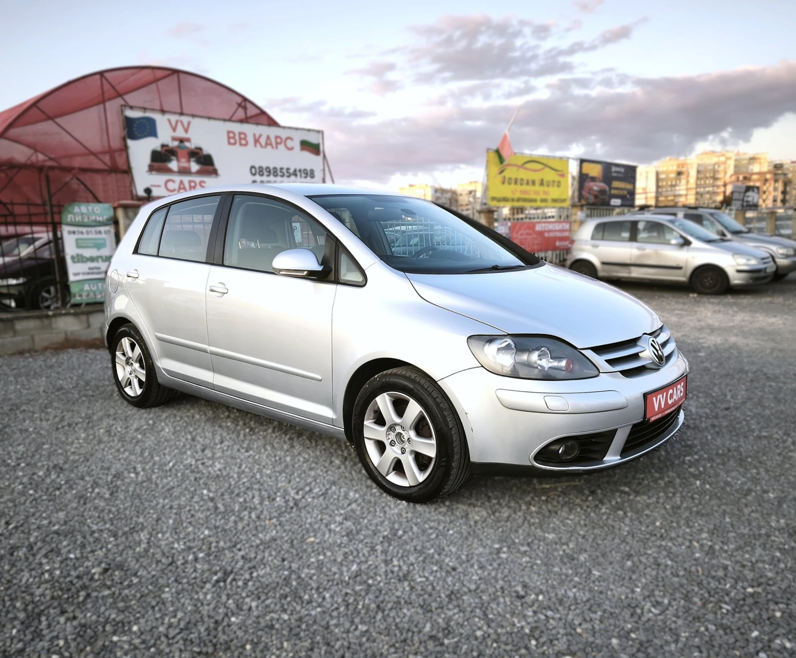 VW Golf Plus 1.9tdi NAVI, снимка 3 - Автомобили и джипове - 55503842