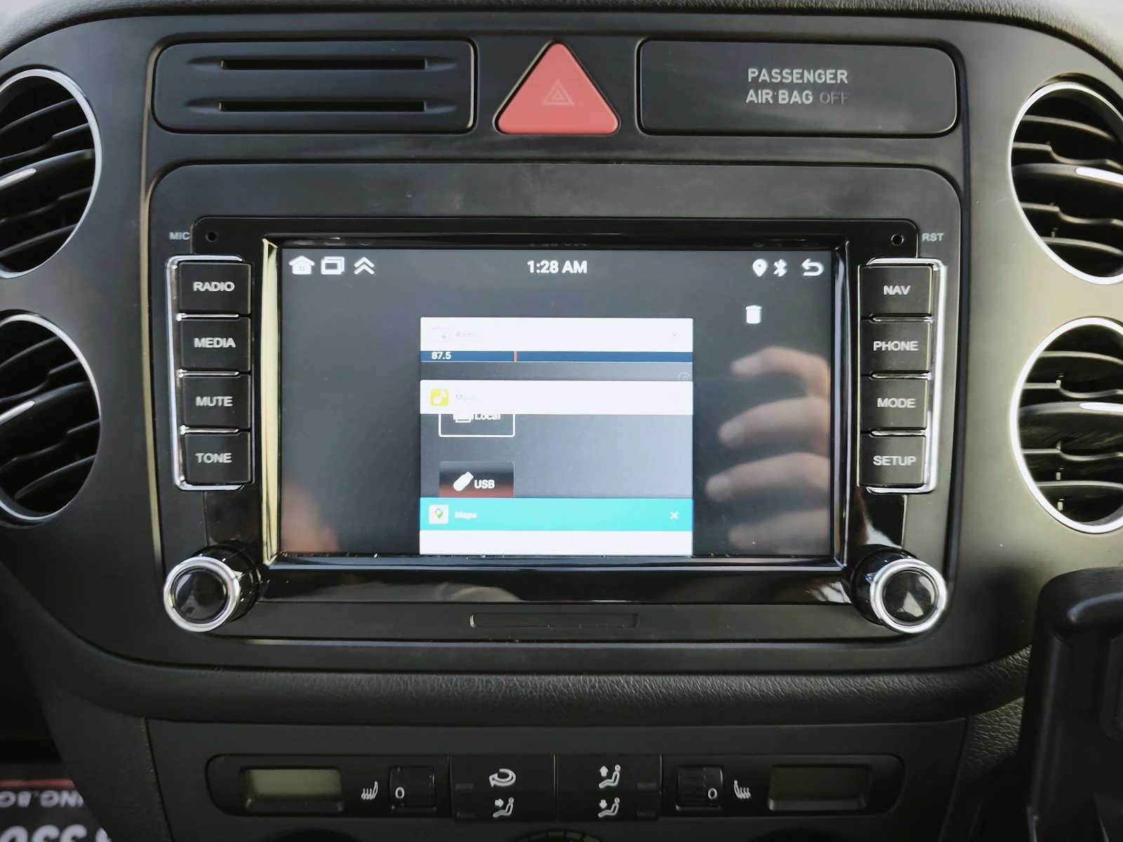 VW Golf Plus 1.9tdi NAVI, снимка 15 - Автомобили и джипове - 55503842