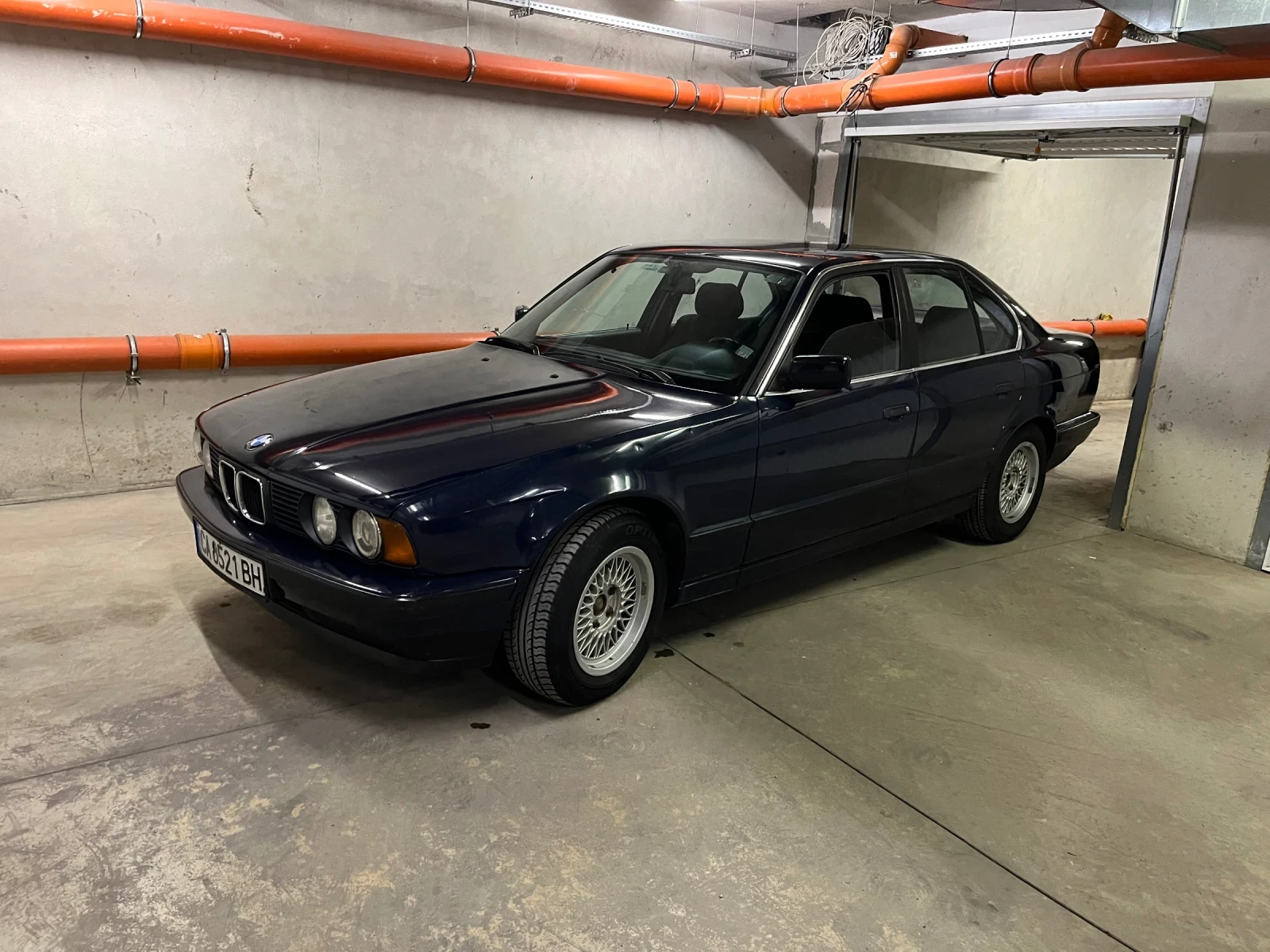 BMW 518