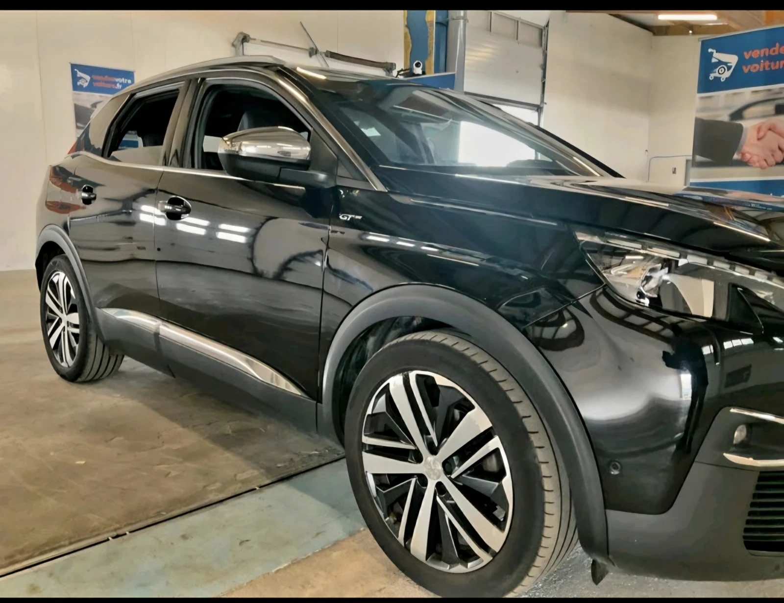 Peugeot 3008 2.0blu HDI 180GT Автомат, снимка 3 - Автомобили и джипове - 55992625