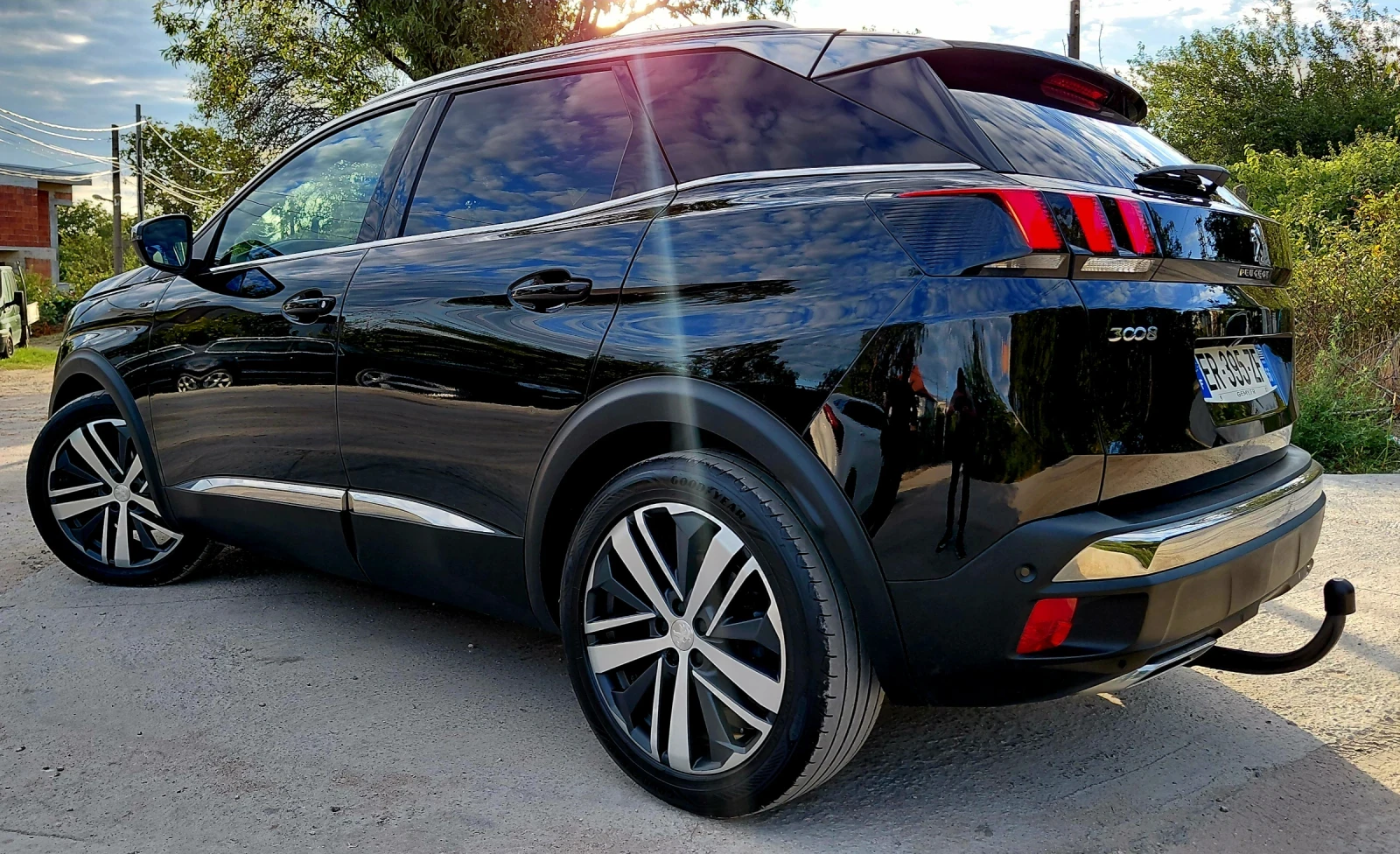 Peugeot 3008 2.0blu HDI 180GT Автомат, снимка 5 - Автомобили и джипове - 55992625