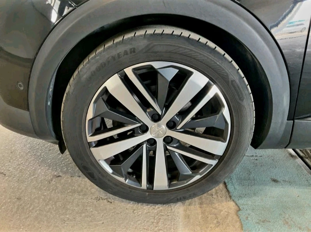 Peugeot 3008 2.0blu HDI 180GT Автомат, снимка 6 - Автомобили и джипове - 55992625