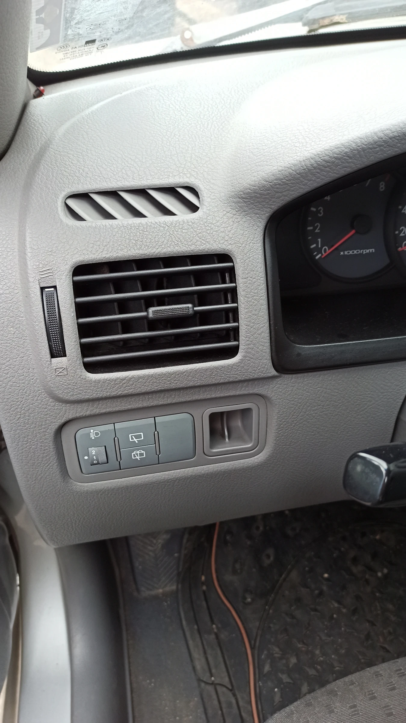 Kia Rio, снимка 10 - Автомобили и джипове - 56556543