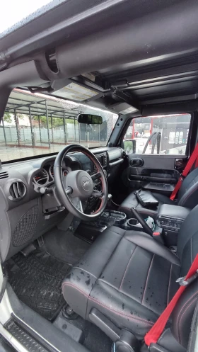 Jeep Wrangler Sahara 3.8, снимка 6