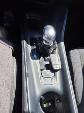 Toyota C-HR 1.8 HYBRID - 29500 лв. - 30540725 16