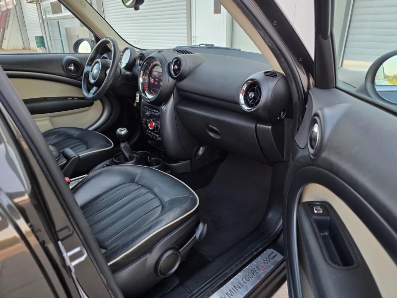 Mini Countryman 2.0.D.-SD NAVI, снимка 8 - Автомобили и джипове - 51001194